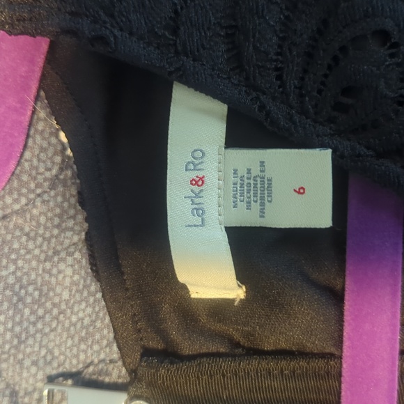 Lark & Ro Sleeveless Fit and Flare Dress with Exposed Zipper & 2 Side Pockets - Picture 4 of 7